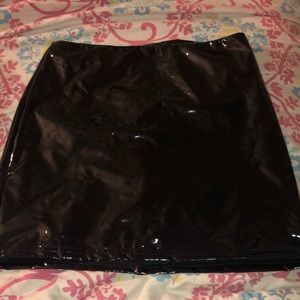 Black leather pencil skirt